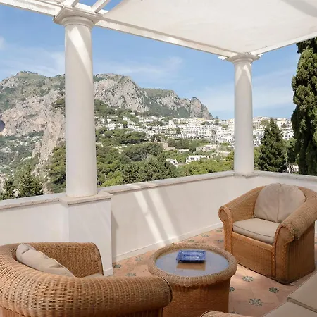 木槿花别墅 * 卡普里